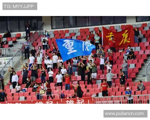 重庆排球队的奋斗与荣耀之路:杯赛特别报道揭秘他们的突破历程 重庆排球队的奋斗与荣耀之路:杯赛特别报道揭秘他们的突破历程