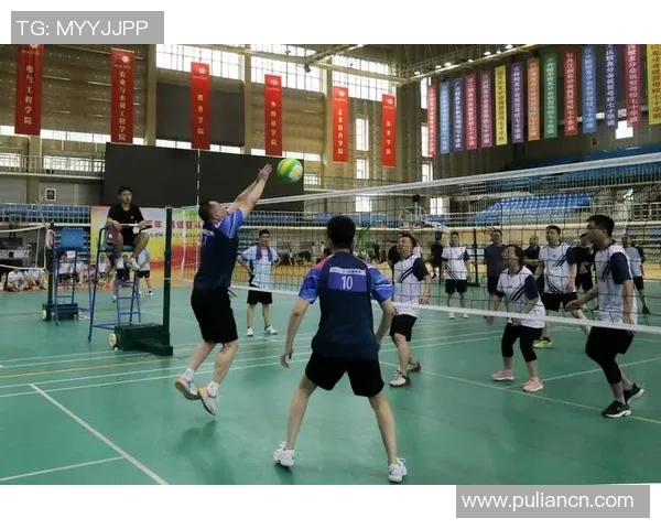 刘军独家分享排球技巧与心得助你提升技术水平与比赛表现 刘军独家分享排球技巧与心得助你提升技术水平与比赛表现